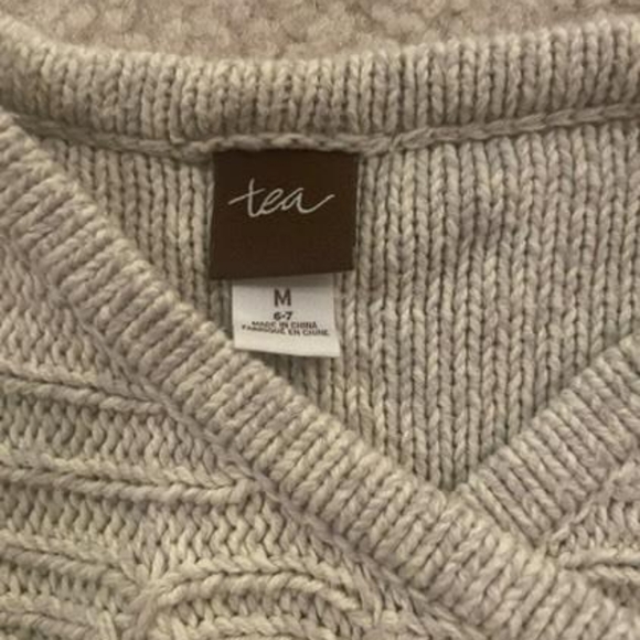 Tea girls sweater M 6/7 - Picture 2 of 2